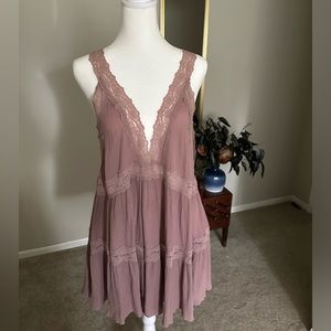 Free People Look Of Love Mauve Lace Slip